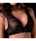 Love and bra Elenoire