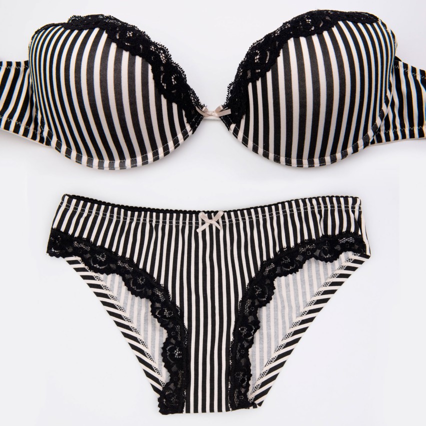 Jadea 4138 coordinato push-up con ferretto + slip pizzo