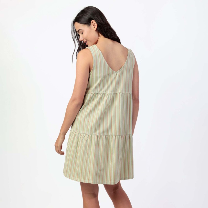 Abitino scollo a V con balze Admas 61471