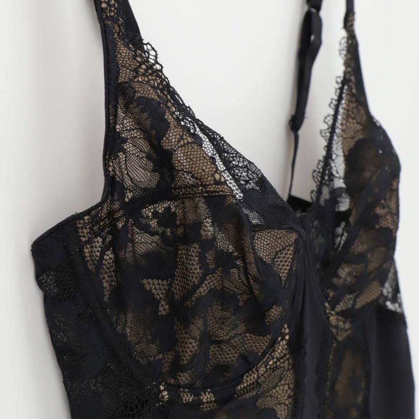 Body Lepel 704 a balconcino con ferretto coppa C in pizzo