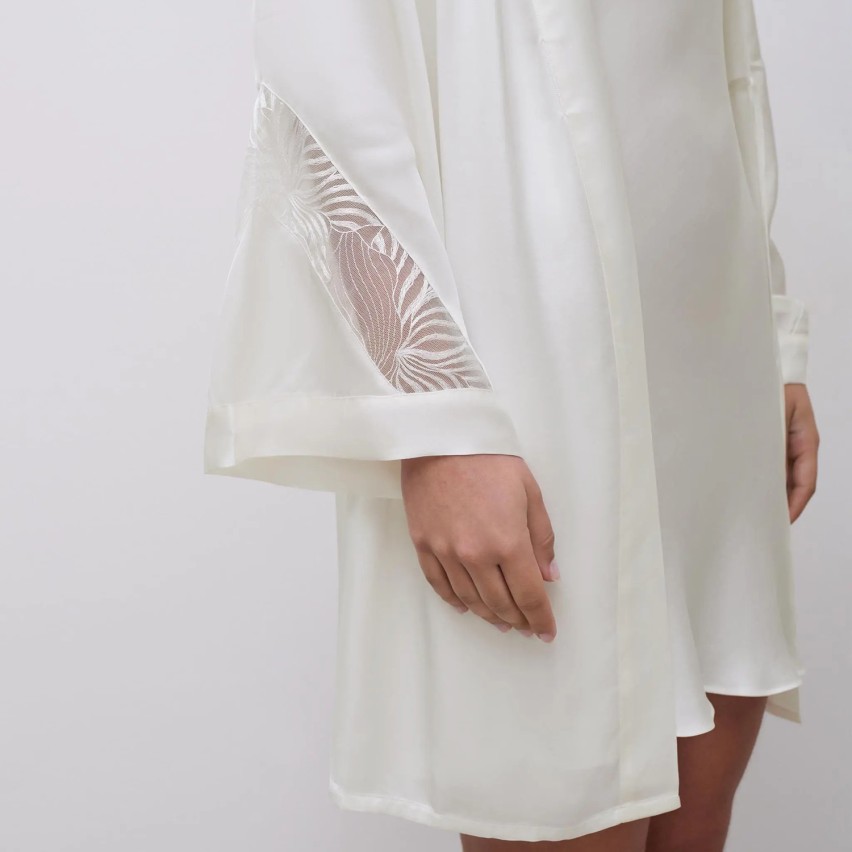 Vestaglia a kimono con inserti in pizzo Chantelle C17WV0