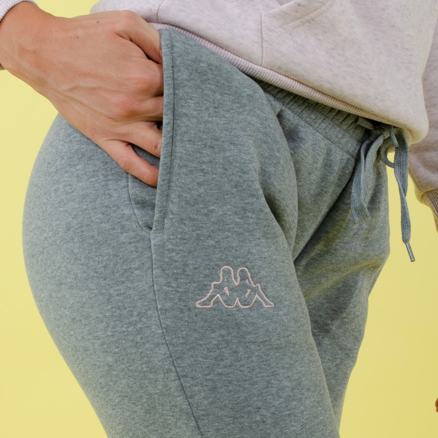Tuta donna felpata sportiva Kappa KWW22253 rosa